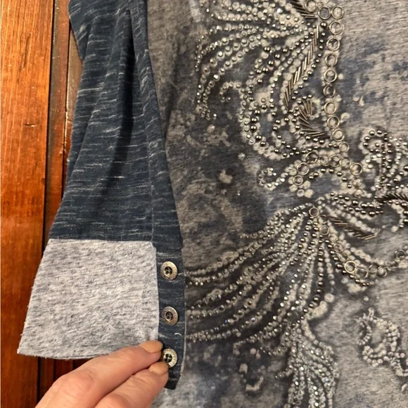 Miss Me Dark Gray and Light Gray Beaded Long Sleeve Top - Picture 4 of 6